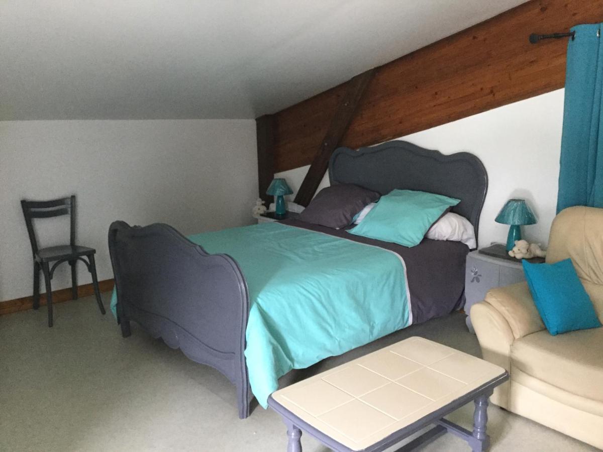 Le Loup Dans La Bergerie Bed & Breakfast Montmartin-sur-Mer ภายนอก รูปภาพ